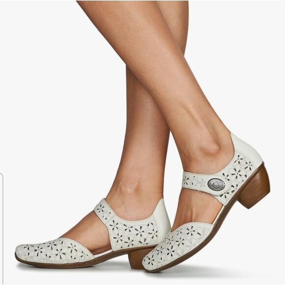 Rieker White Mary Jane Leather Laser Cut Sandals Sz 38  US 7- 7.5 EXCELLENT COND - Picture 1 of 16